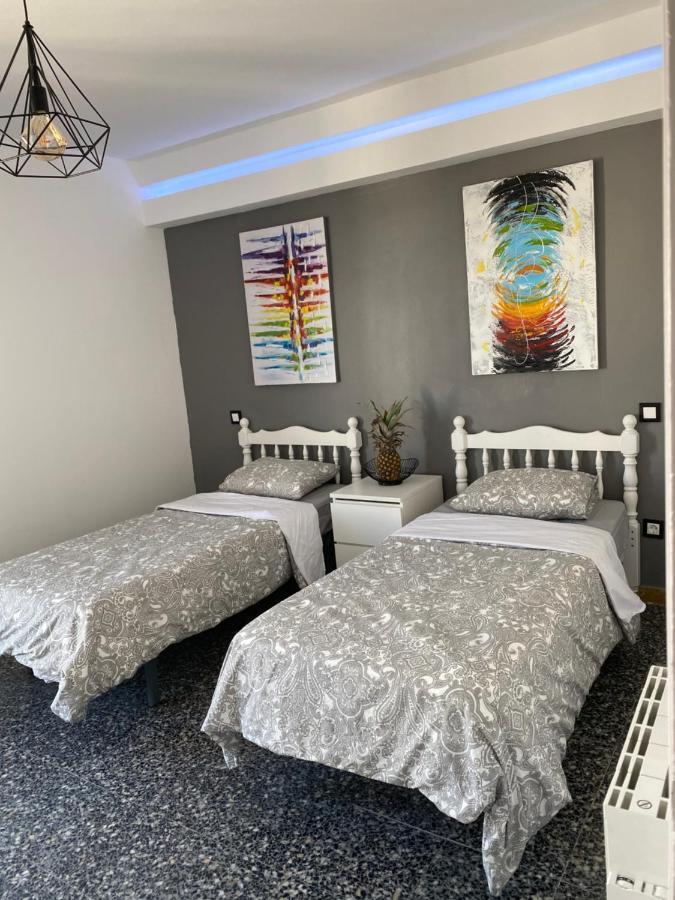 SALOU : SPACIEUX APPARTEMENT 100 M2 vue sur mer Extérieur photo