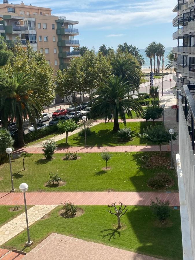 SALOU : SPACIEUX APPARTEMENT 100 M2 vue sur mer Extérieur photo